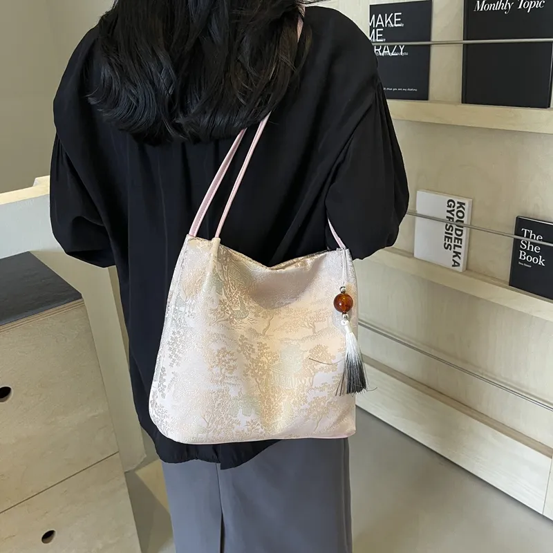 REDOO Nylon Shoulder Bag Women's Multicolor-13