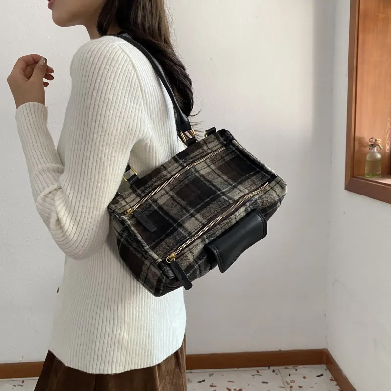 REDOO Woolen Crossbody Bag, Handbag Regular Women's Black/Coffee/Brown-6
