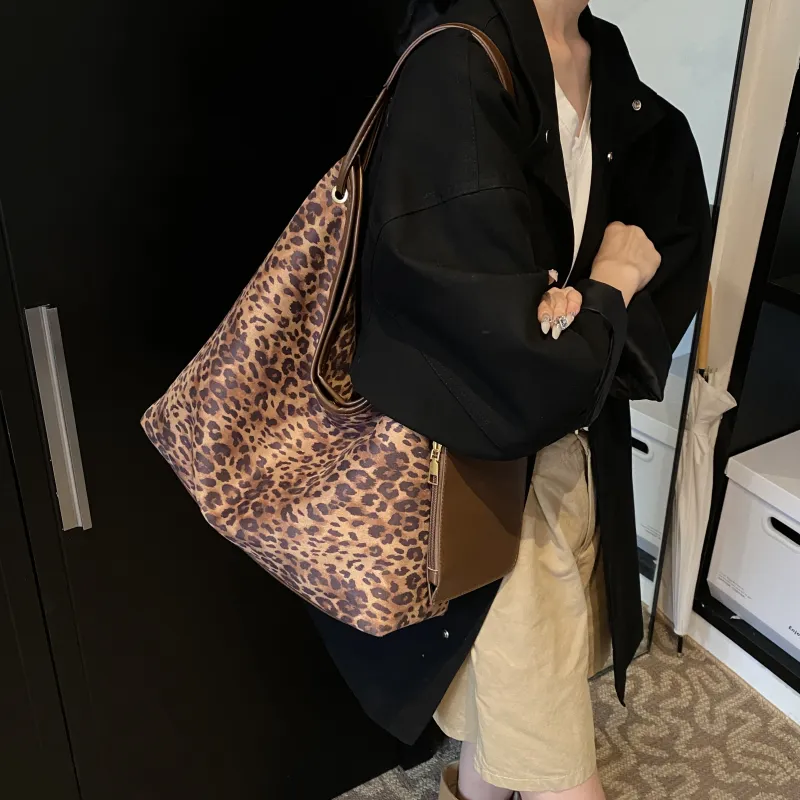 REDOO PU Tote Bag Shoulder Bag Regular Women's Leopard Print Coffee/Leopard Print Black-8