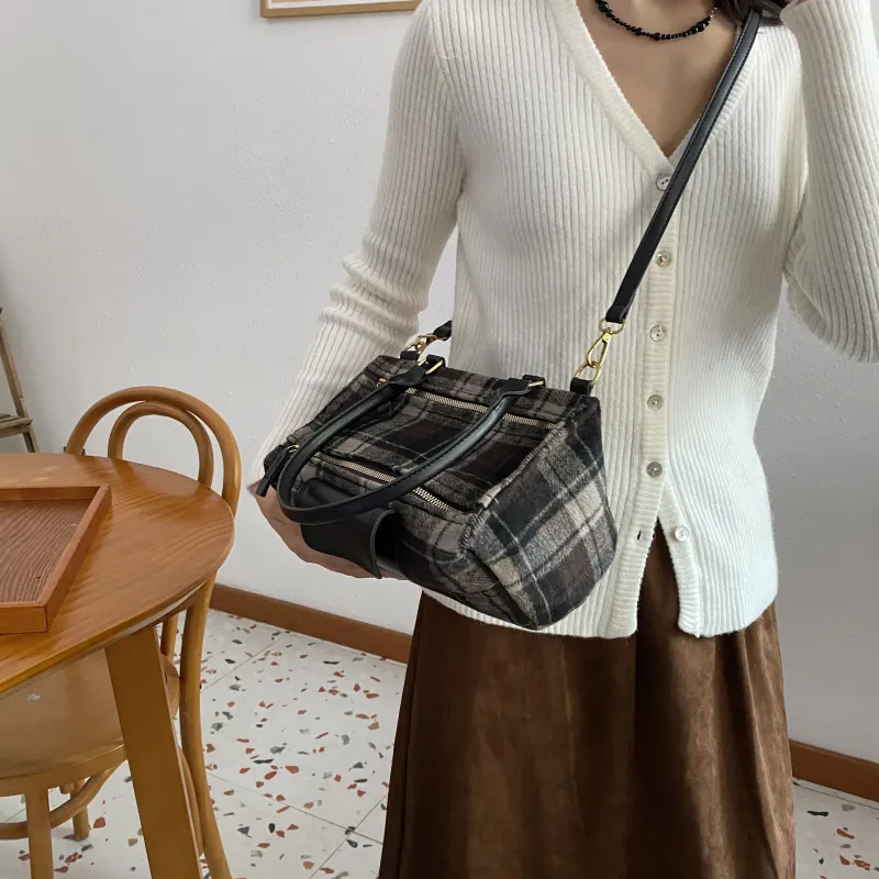REDOO Woolen Crossbody Bag, Handbag Regular Women's Black/Coffee/Brown-3