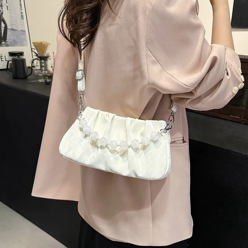 REDOO Mercerized Velour Shoulder Bag Regular Women's White/Silver/Black/Green/Pink-4