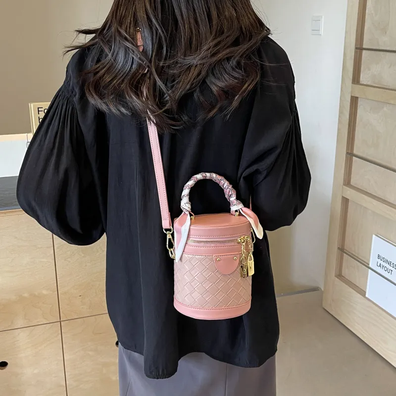 REDOO PU One Shoulder Handbags Regular Women's White/Black/Blue/Pink-22