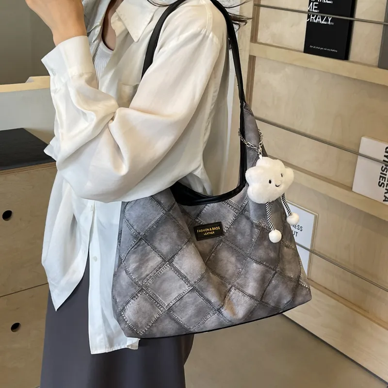 REDOO PU Shoulder Bag Regular Women's White/Blue/Pink/Dark Tea-17
