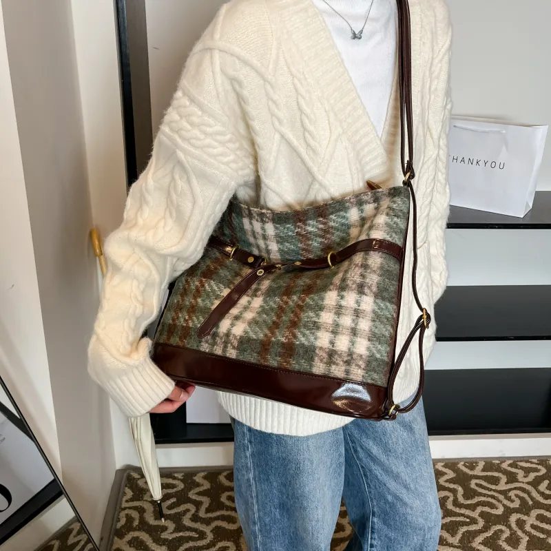 REDOO Woolen Handbag, Shoulder Bag, Crossbody Bag, Backpack Regular Women's Multicolor-11