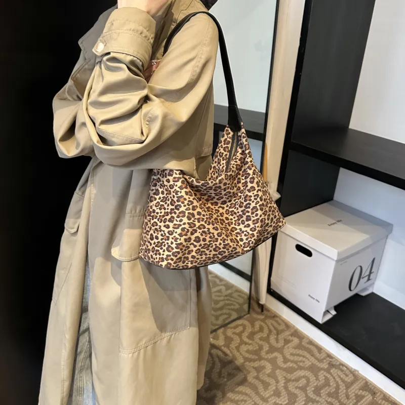 REDOO PU Shoulder Bag Regular Women's Leopard Print/Black/Coffee/Brown-2