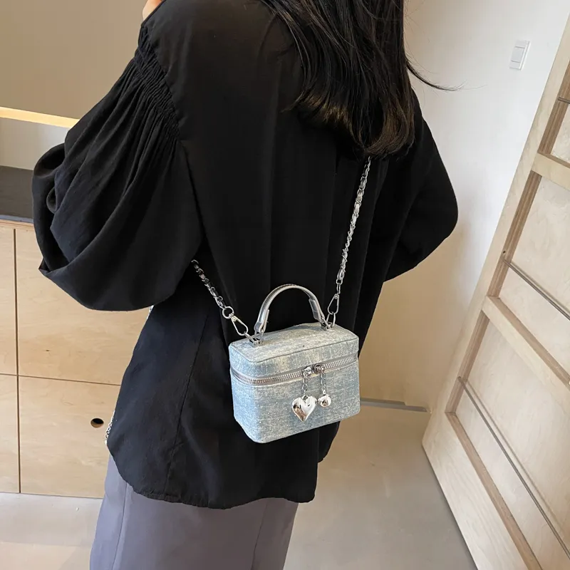 REDOO Denim Shoulder Bag Women's Light Blue/blue-3
