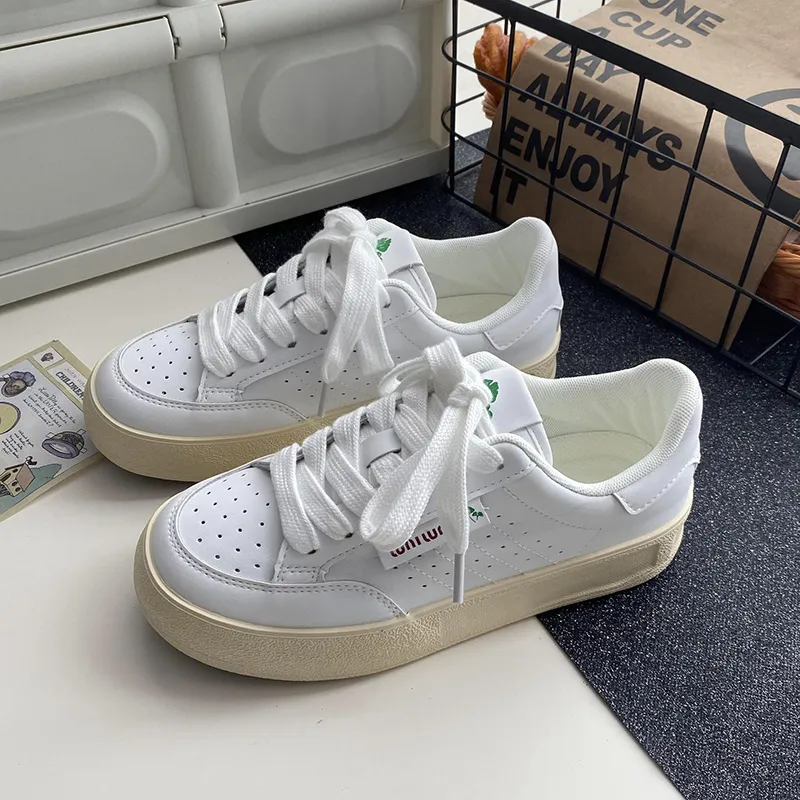 Than Than Me Slip-Resistant Low-Top Skateboard Shoes Women's-2