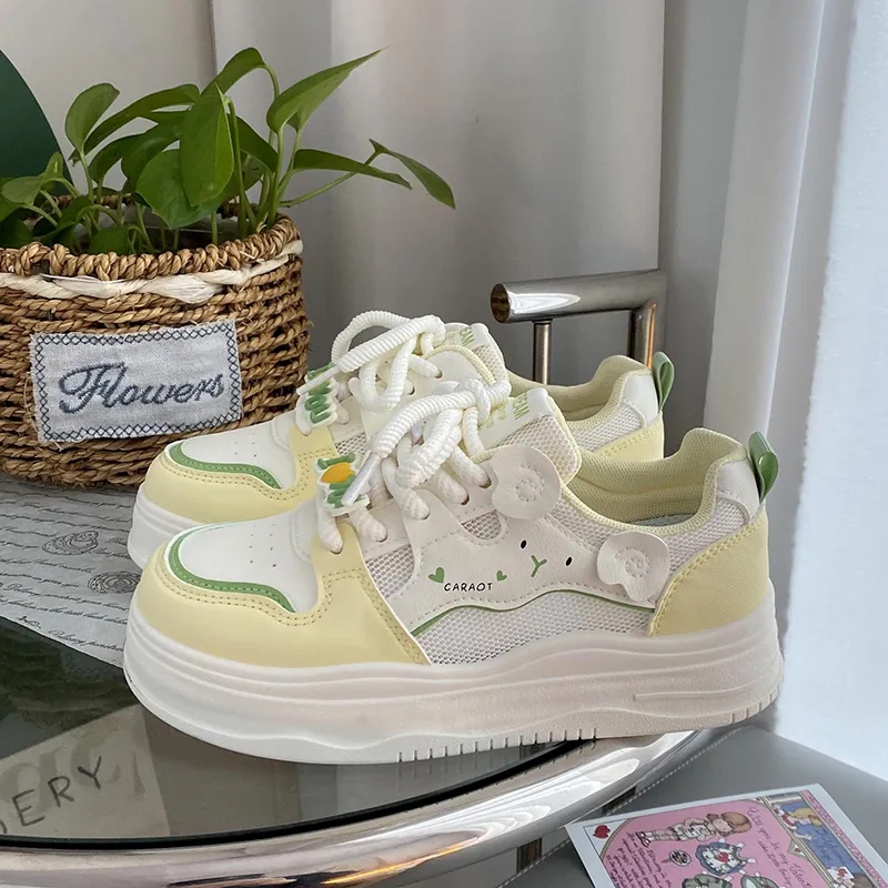 Than Than Me Slip Resistant Breathable Low Top Skateboard Shoes Women's-6