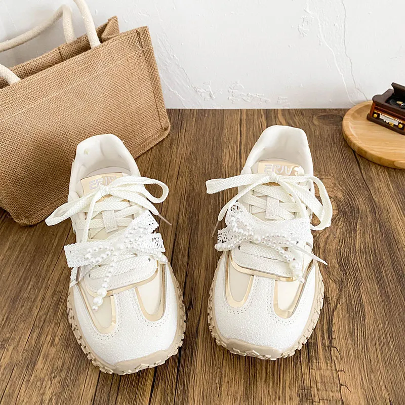 Than Than Me Anti Slip Wear Resistant Low Top Skateboard Shoes Women's Beige-1