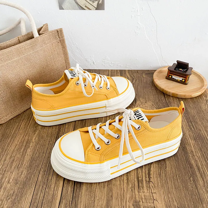 Than Than Me Slip Resistant Low Top Skateboard Shoes Women's Yellow-2