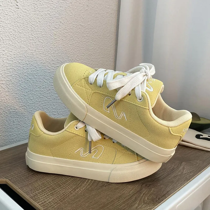 Than Than Me Skateboard Shoes Women's-3