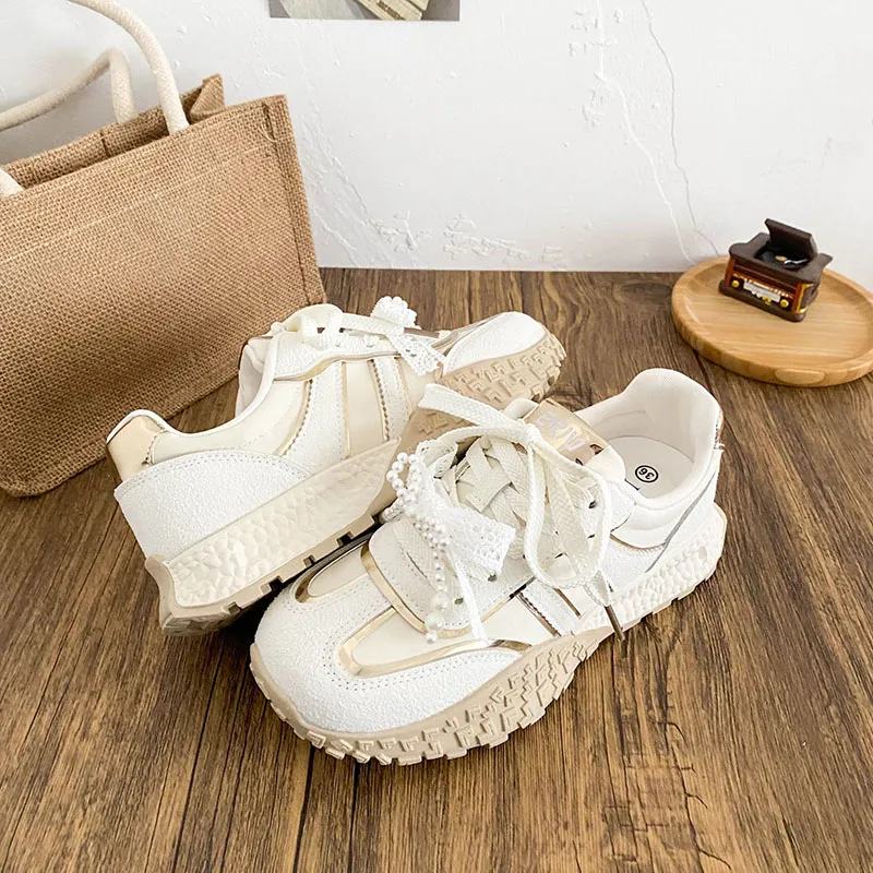Than Than Me Anti Slip Wear Resistant Low Top Skateboard Shoes Women's Beige-3