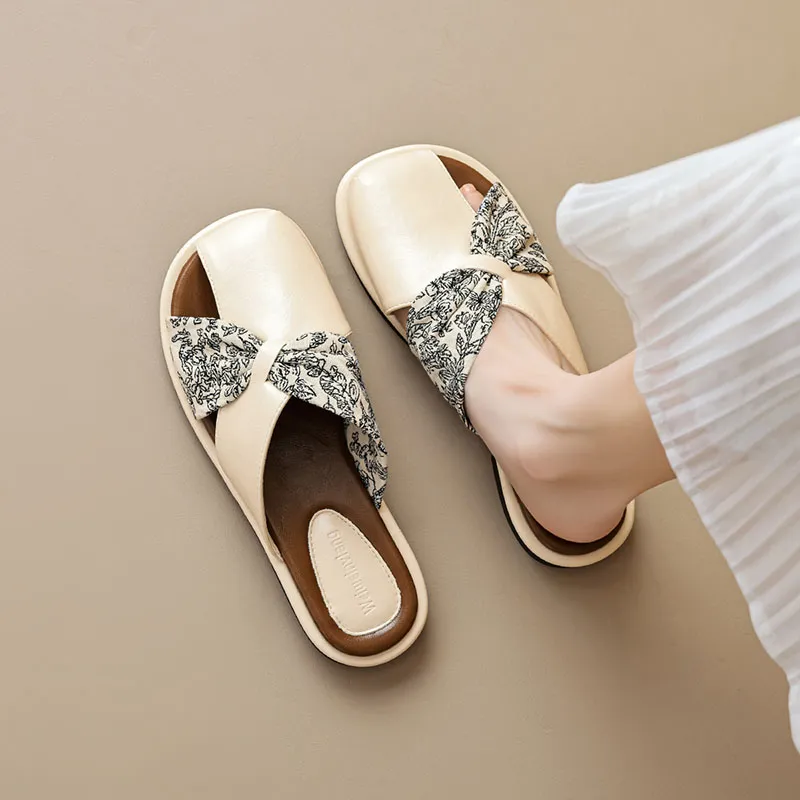 Than Than Me Rubber Sole Slip-Resistant Wrap-toe Slippers Women's Apricot-3