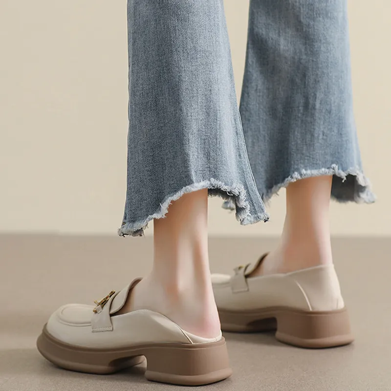 Than than me Loafers Women's Apricot/Black-6