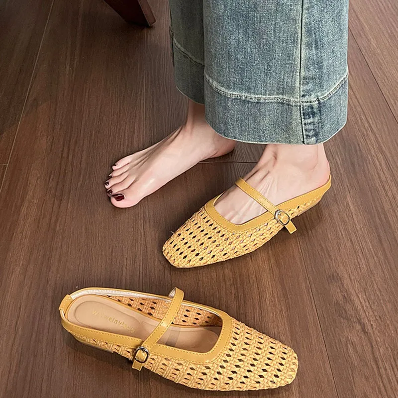 Than Than Me Closed Toe Slippers Women's-6