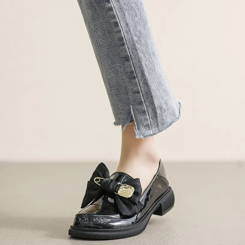 Than Than Me Loafers Women's Black-4
