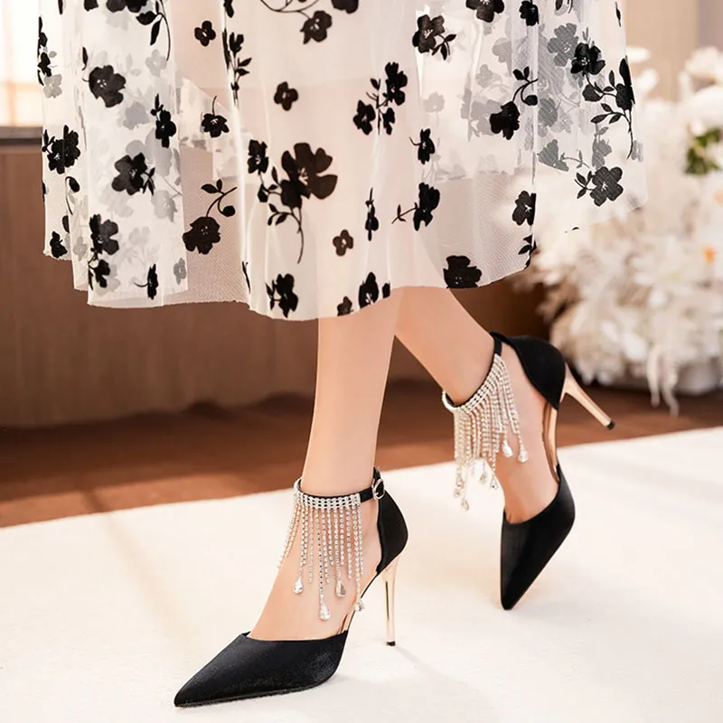 Than Than Me Slim Heel High Heels Women's-5