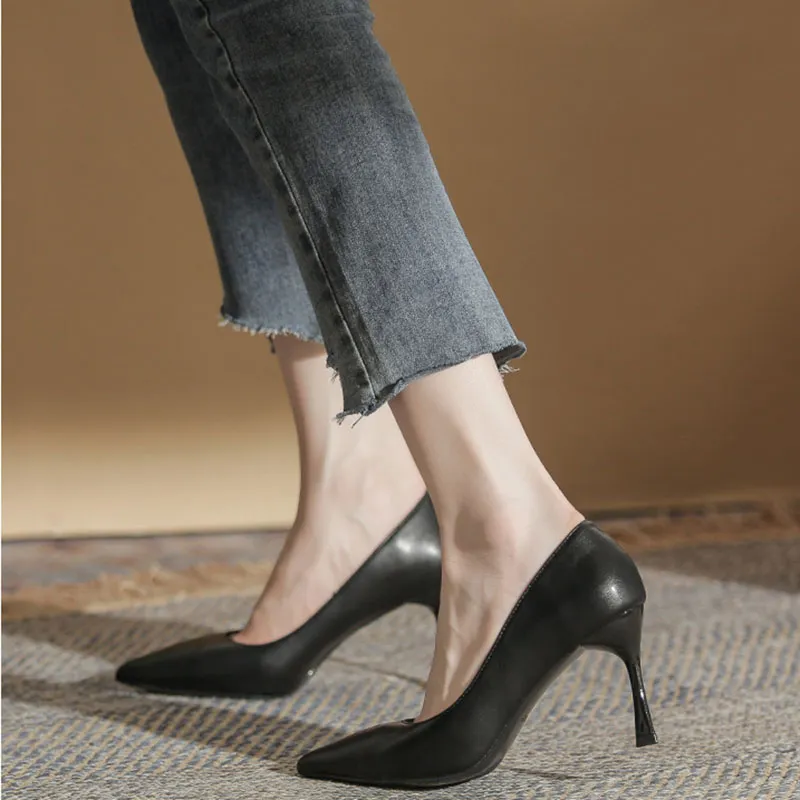 Than Than Me Slim Heel High Heels Women's-1