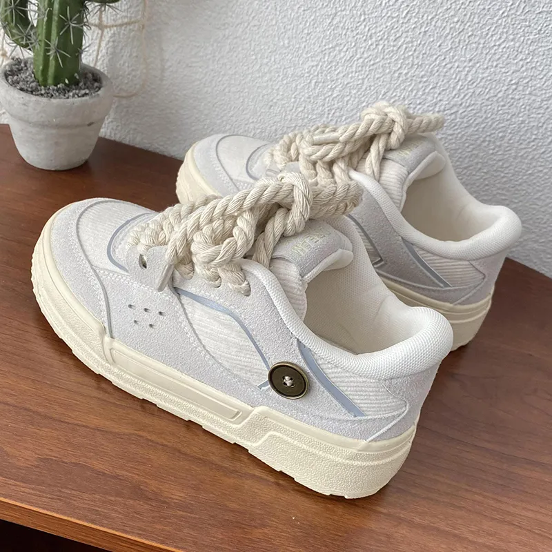 Than Than Me Slip-Resistant Low-Top Skateboard Shoes Women's-10