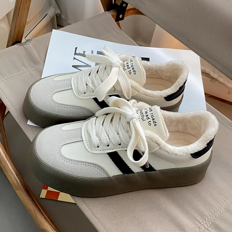 Than Than Me Skateboard Shoes Women's-4