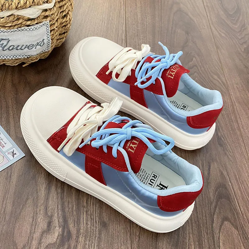 Than Than Me Low Top Skateboard Shoes Women's-7