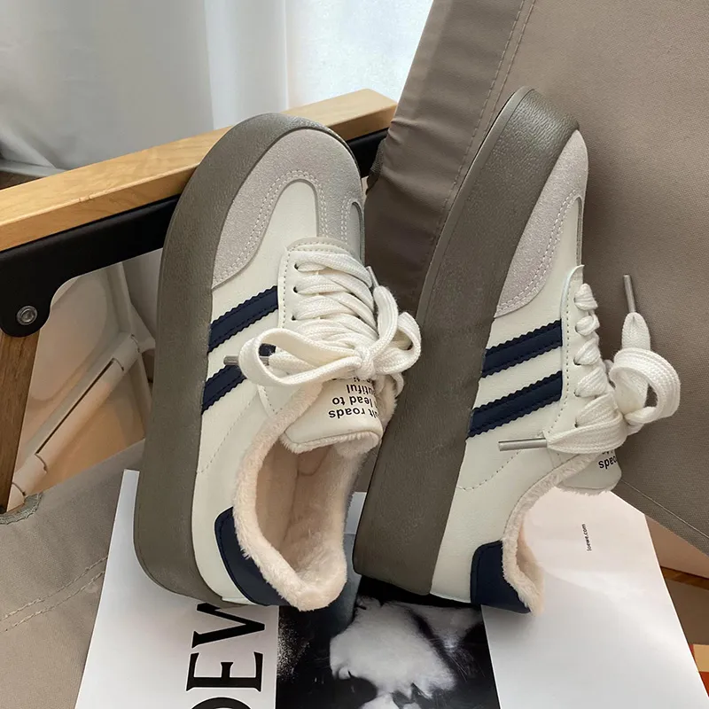 Than Than Me Skateboard Shoes Women's-5