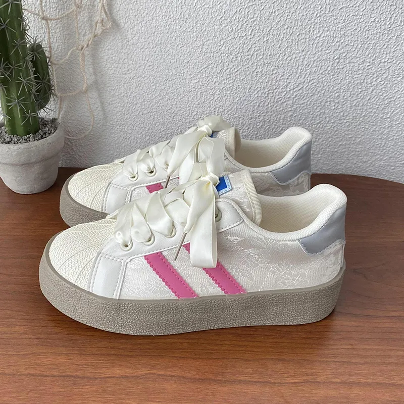Than Than Me Slip-Resistant Breathable Low-Top Skateboard Shoes Women's-11