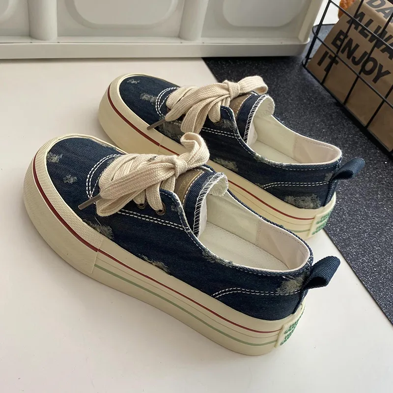 Than Than Me Slip-Resistant Breathable Low-Top Skateboard Shoes Women's-1