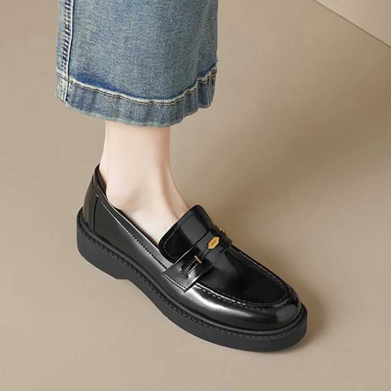 Than Than Me Loafers Women's Black-9