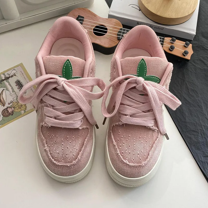 Than Than Me Slip-Resistant Breathable Low-Top Skateboard Shoes Women's-1