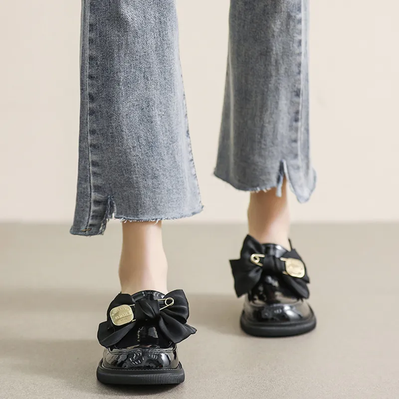 Than Than Me Loafers Women's Black-3