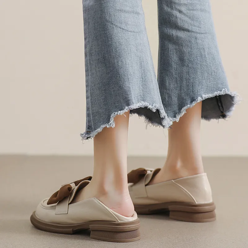 Than than me Loafers Women's Black/Beige-7