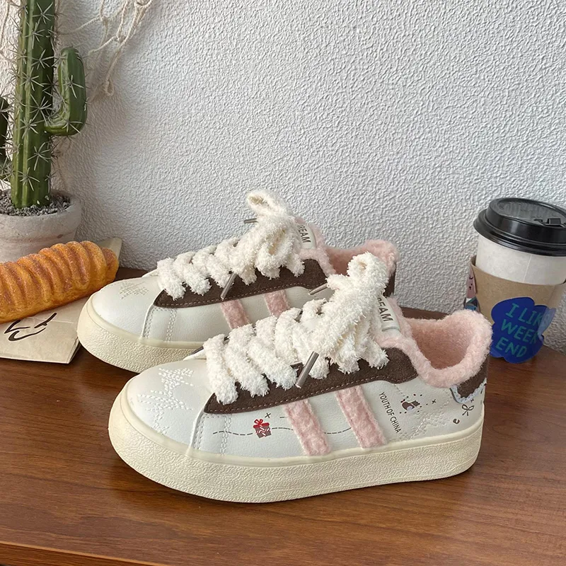 Than Than Me Warm Slip-Resistant Low-Top Skateboard Shoes Women's-6