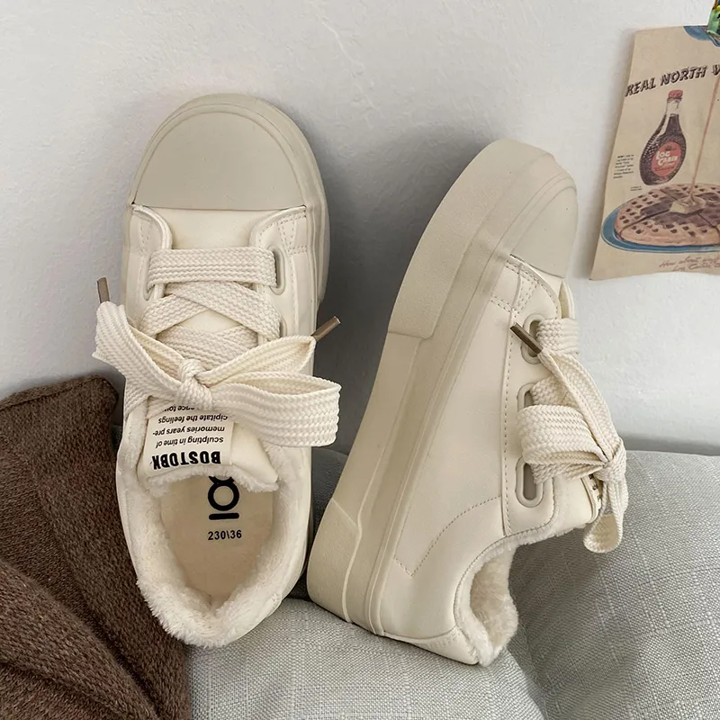 Than Than Me Warm Slip-Resistant Low-Top Skateboard Shoes Women's-4
