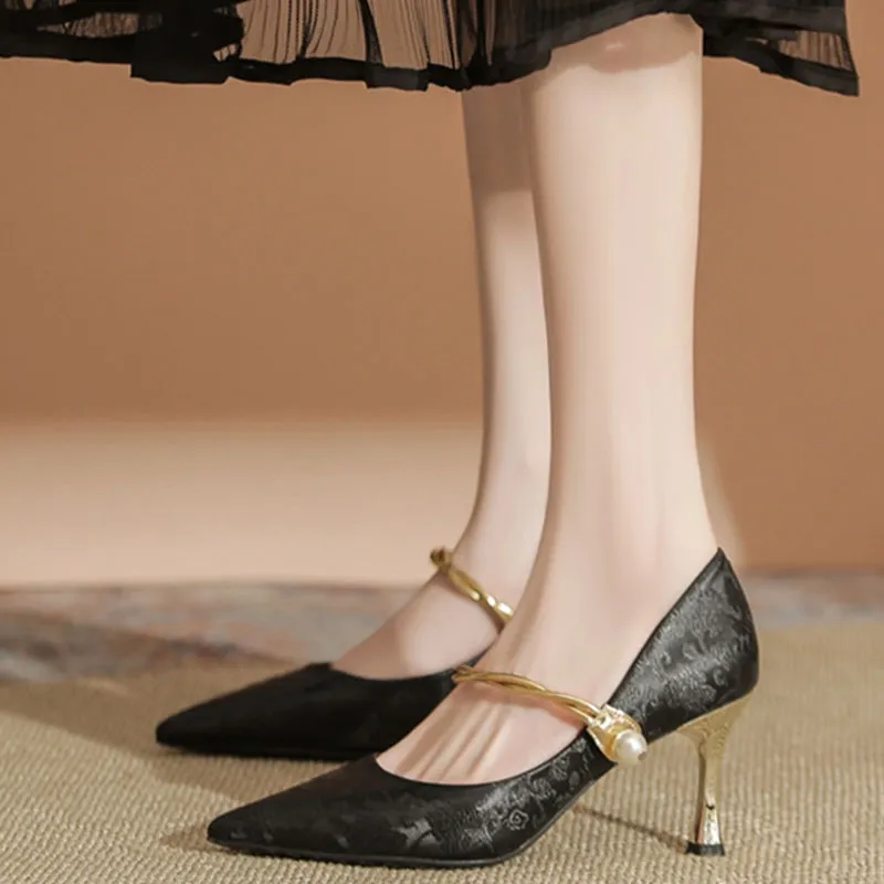 Than Than Me Slim Heel High Heels Women's-1