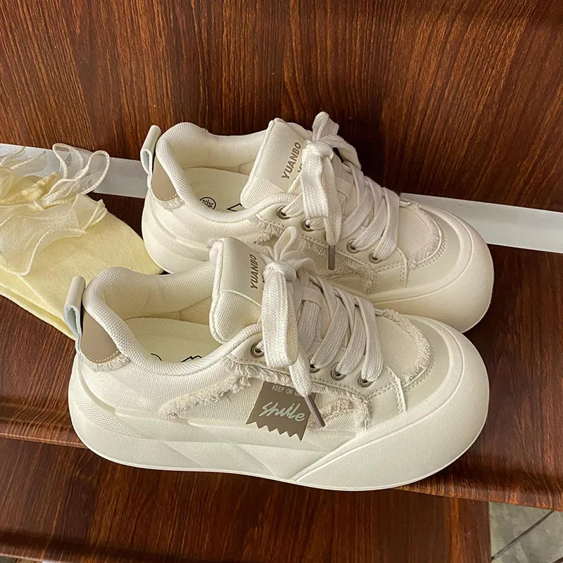 Than Than Me Skateboard Shoes Women's-3