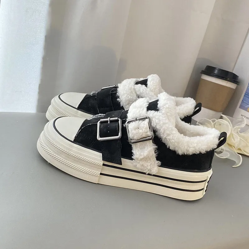 Than Than Me Warm Slip Resistant Low Top Skateboard Shoes Women's-6