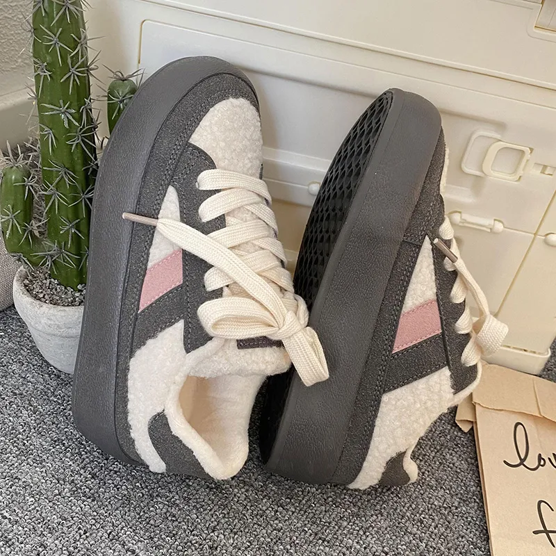 Than Than Me Warm Slip-Resistant Low-Top Skateboard Shoes Women's-4
