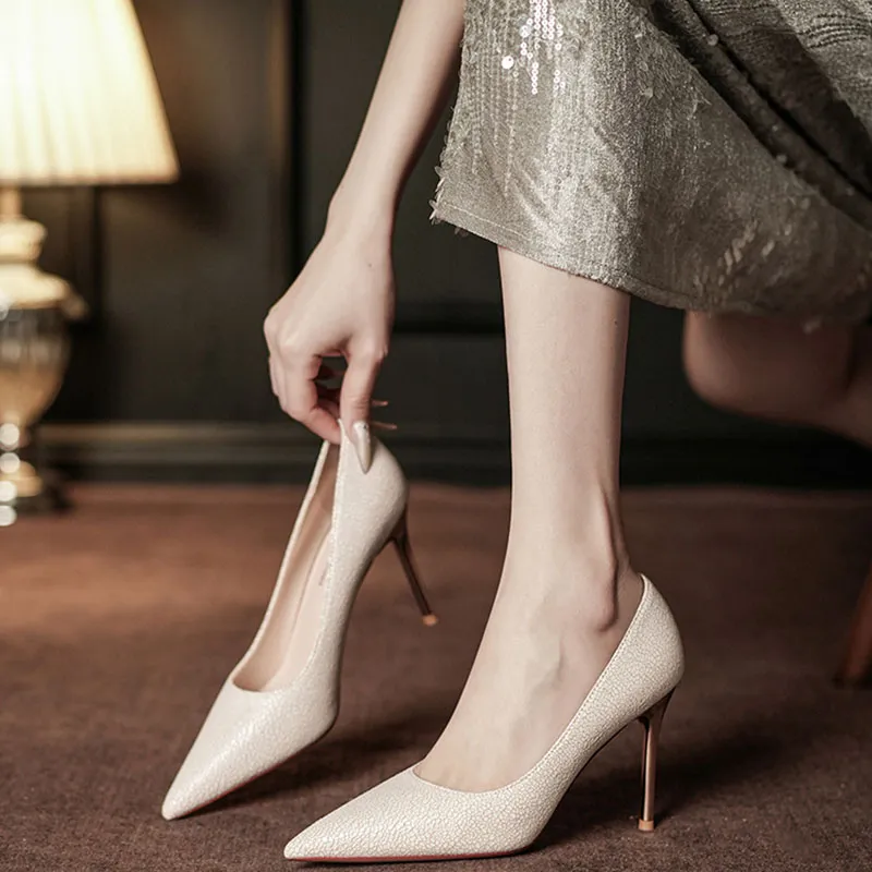 Than Than Me Slim Heel High Heels Women's-1