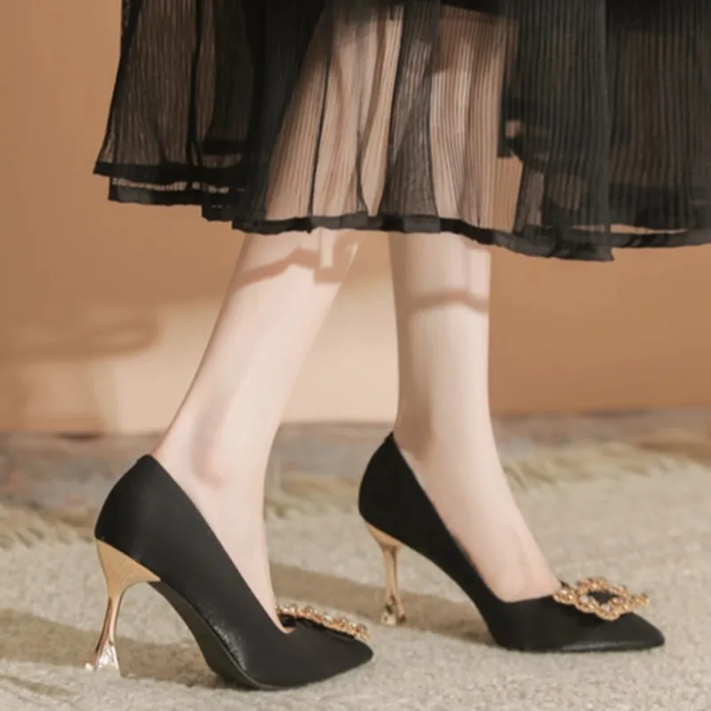 Than Than Me Slim Heel High Heels Women's-1