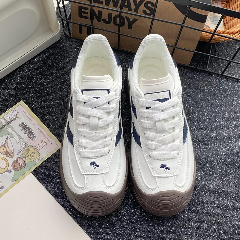 Than Than Me Slip-Resistant Low-Top Skateboard Shoes Women's-1