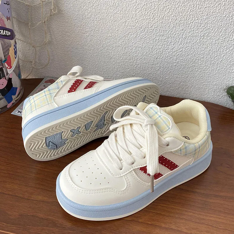 Than Than Me Low Top Skateboard Shoes Women's-3