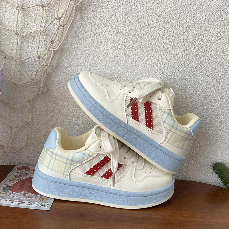 Than Than Me Low Top Skateboard Shoes Women's-1