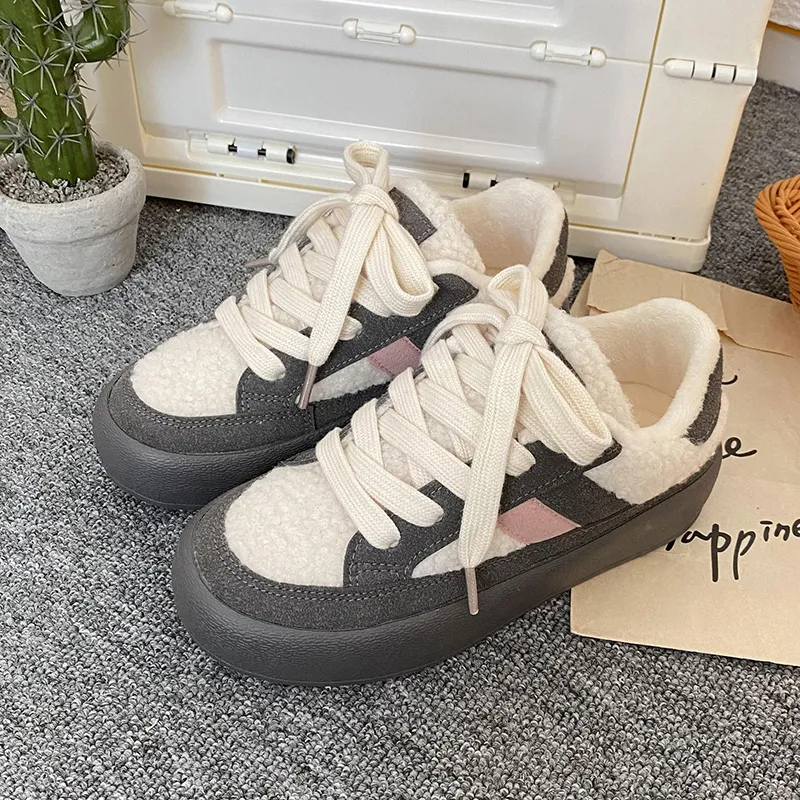 Than Than Me Warm Slip-Resistant Low-Top Skateboard Shoes Women's-1