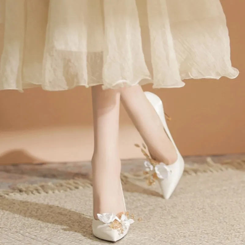 Than Than Me Slim Heel High Heels Women's White-1
