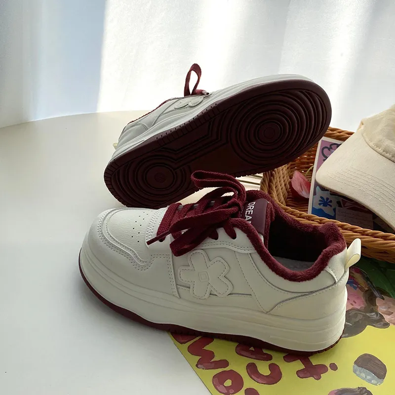 Than Than Me Warm Low-Top Skateboard Shoes Women's-9