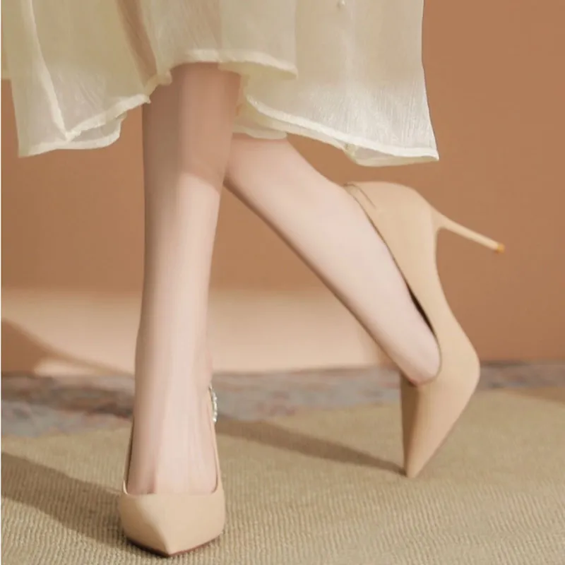 Than Than Me Slim Heel High Heels Women's-10