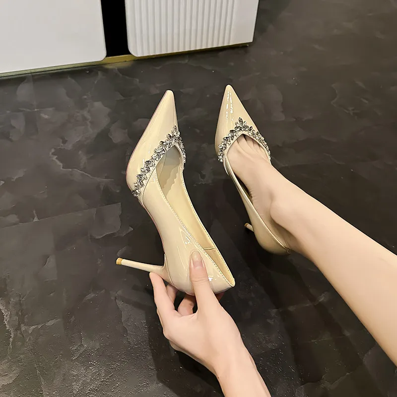 TATAYA Slim Heel High Heels Women's-1