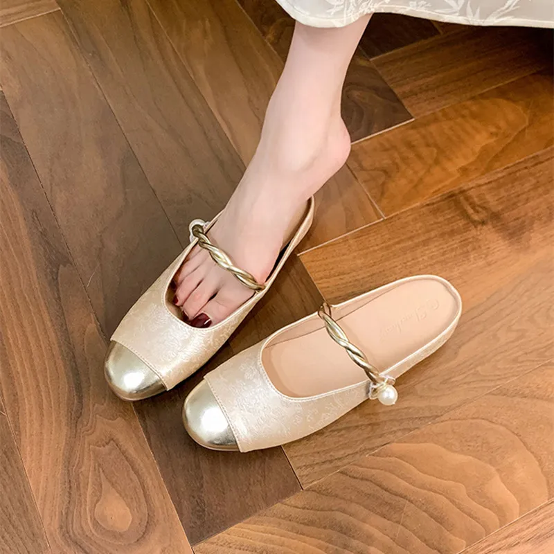 TATAYA Closed Toe Slippers Women's-1