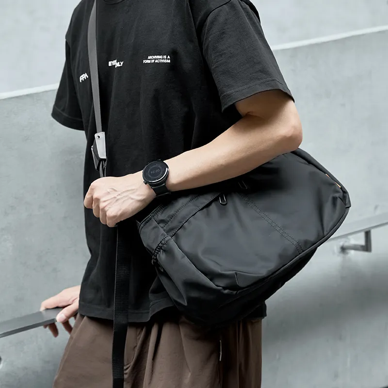 MOYYI Oxford Crossbody Bag Large Size Unisex Black-5
